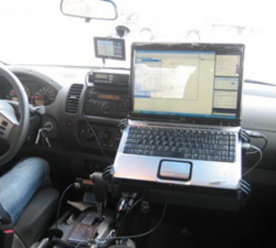 RAM® No-Drill™ Laptop Mount for '05-19 Nissan Frontier + More