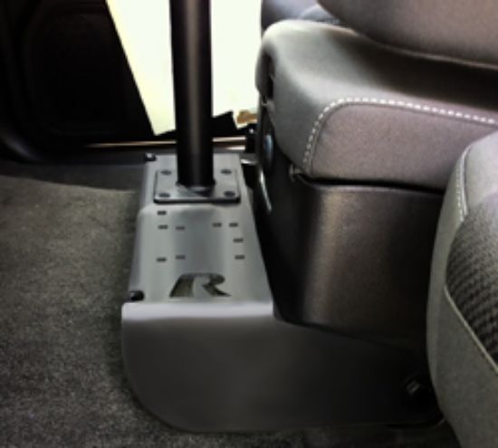 RAM® No-Drill™ Vehicle Base for '14-15 Chevrolet Silverado 1500 (Bench)